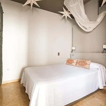 Corral De Los Chicharos Hotel 3*