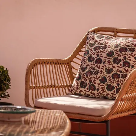 Hotel Bypillow Abril