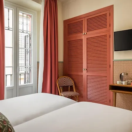 Hotel Bypillow Abril 2*