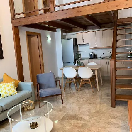 Precioso Duplex En Triana - Wifi Gratis *
