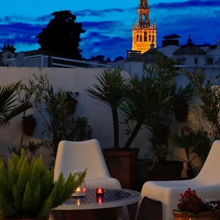 Hotell Un Patio En Santa Cruz Sevilla