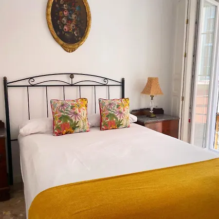 Eva Recommends Marchena Apartamento