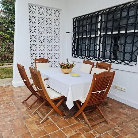 Vakantiehuis Agradable Con Piscina