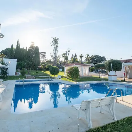 Vakantiehuis Agradable Con Piscina *