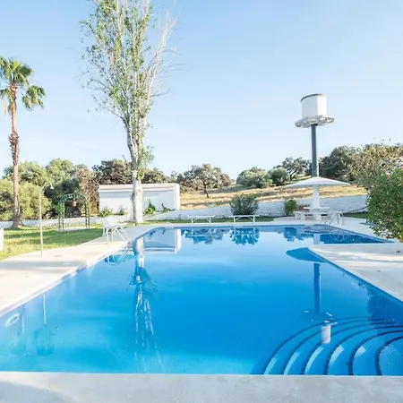 Vakantiehuis Agradable Con Piscina *