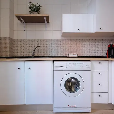 Lirio - Private Parking Included Apartment Seville