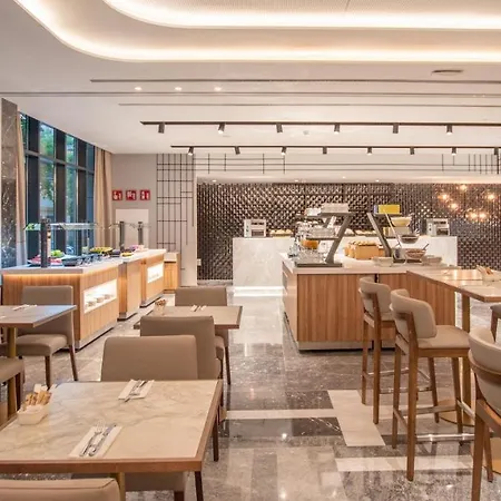 Otel Giralda Center Sevilla