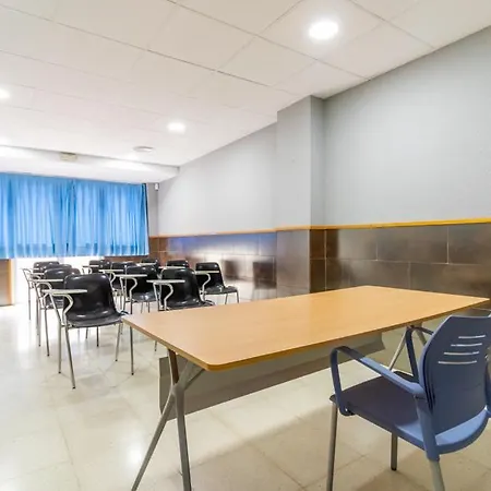 Inturjoven Hostel *