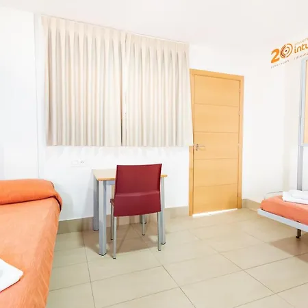 Inturjoven Hostel