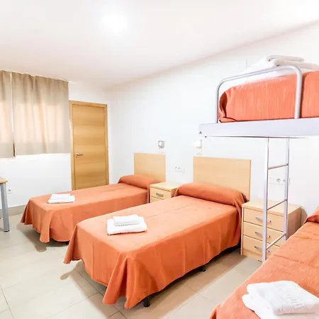 Inturjoven Hostel