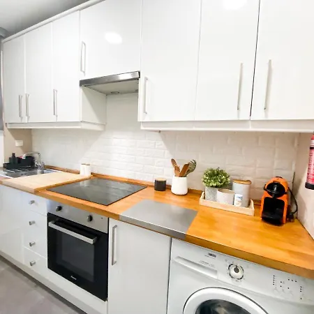 Brisas Apartamento *