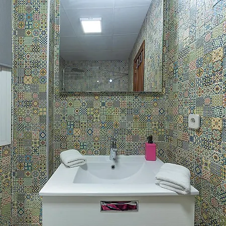 Alohamundi Feria Apartment Seville