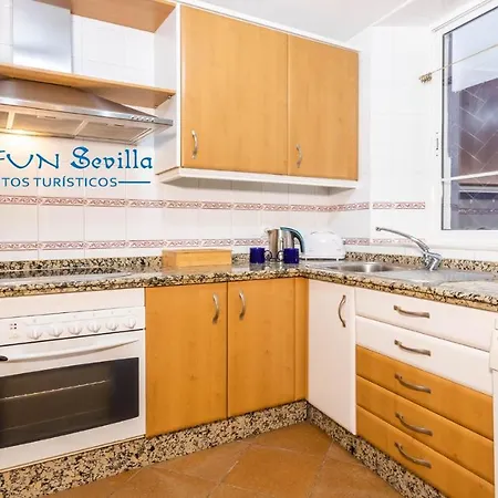 Dux Veragua Centro Apartment Seville