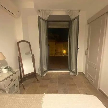 Casa Rodrigo De Triana Atico 2 Terrazas Apartment Seville