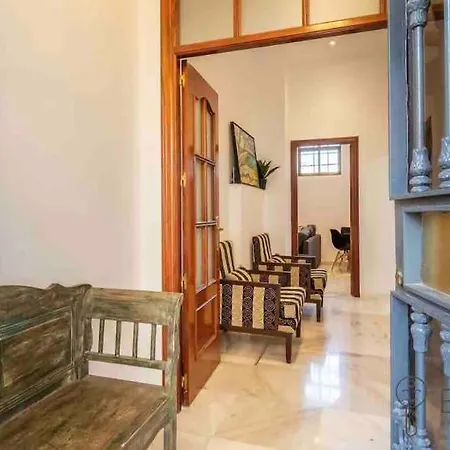 Luxury Centro -triana
