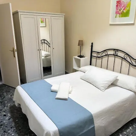 Casa de hóspedes Perez Montilla Sevilha