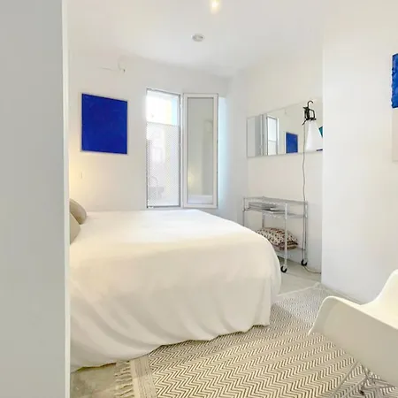 Holiday home Alameda Modern Art House With Outdoor Jacuzzi In Roof Seville