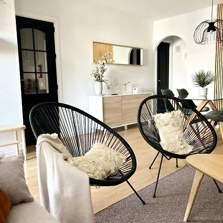 Brisas Apartamento *