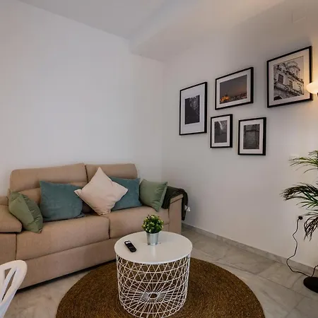 Minty - San Luis Apartment