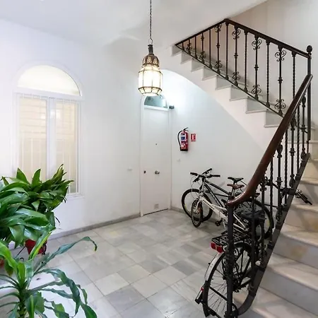 Appartement Behouse Alameda *
