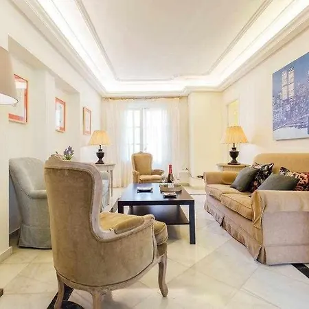 Boutique Abades 아파트