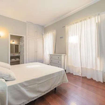 Apartment Aoa Plaza Santa Marta