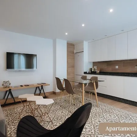 Apartahotel Hommyhome Casa Assle 4*