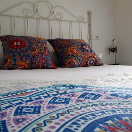 Guest house Noches De Triana 2*