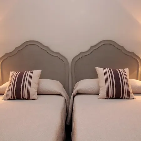 Maestranza Hotel