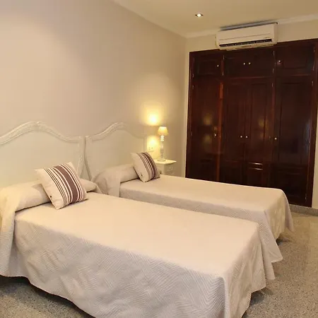Hotel Maestranza *