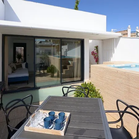 Triana Holiday home Seville