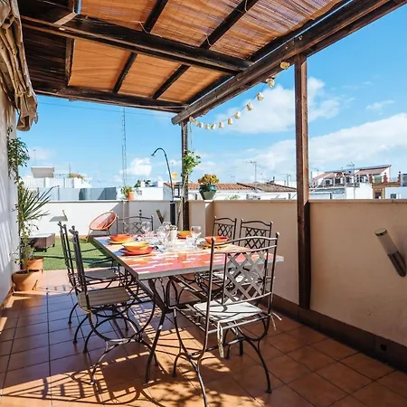 Apartment Homeyseville-amazing Penthouse Giralda Views 8 Pax, Parking Optional