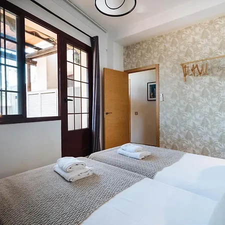 Homeyseville-amazing Penthouse Giralda Views 8 Pax, Parking Optional Apartment