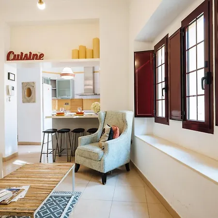 Homeyseville-amazing Penthouse Giralda Views 8 Pax, Parking Optional Seville
