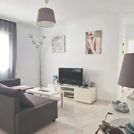 Luminoso Apartamento Centro Triana