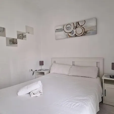 Luminoso Apartamento Centro Triana Apartment