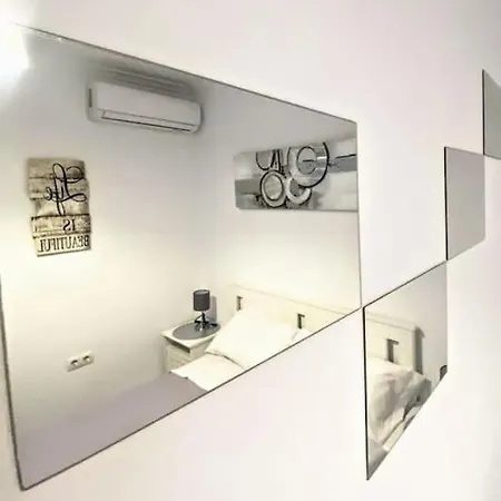 Luminoso Apartamento Centro Triana Apartment *