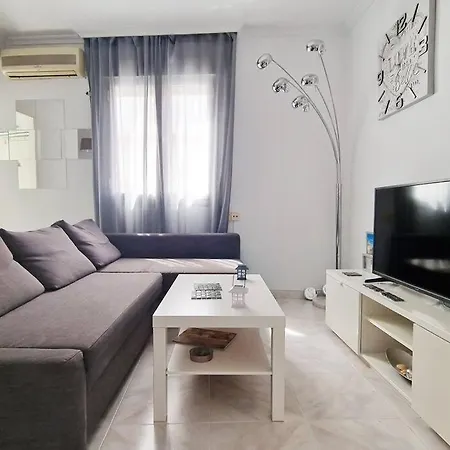 Luminoso Apartamento Centro Triana