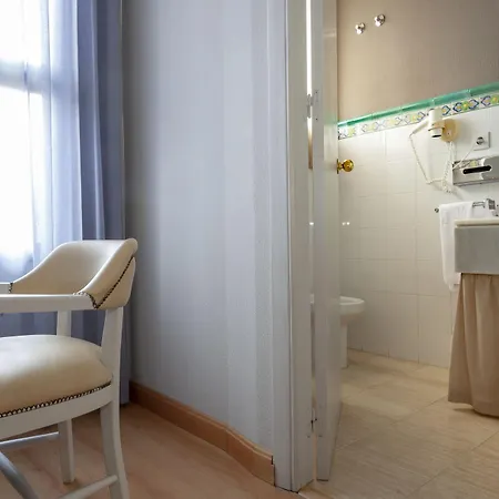 Hotel Aacr Monteolivos