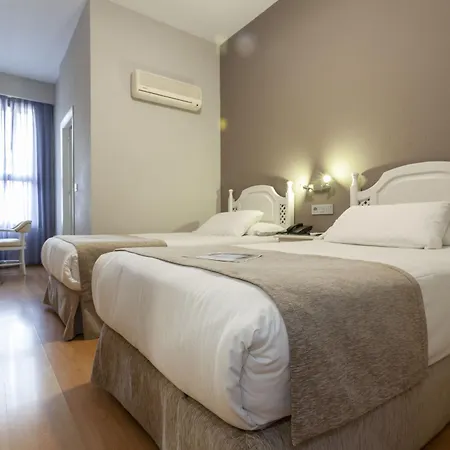 Hotel Aacr Monteolivos