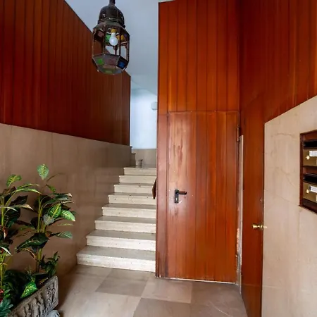 Bustos Tavera Olehousing Séville
