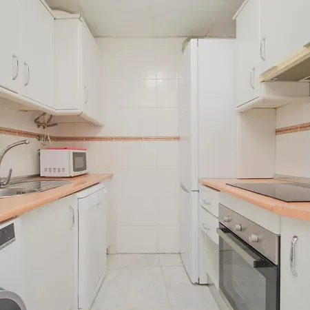 Spacious 2-Bedroom Apartment - Walk To Isla Magica - Ac - Premium Bed Apartamento *