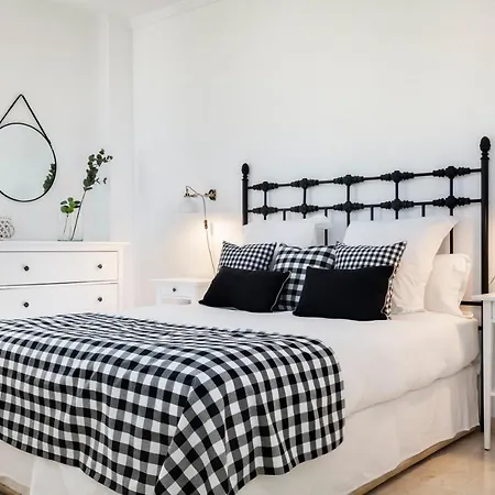 Apartment Magno Apartments Alfareria - Private Parking Included *