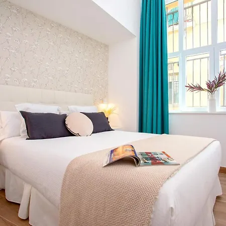 Apartament Genteel Pajaritos 17