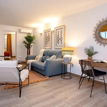 Apartament Genteel Pajaritos 17