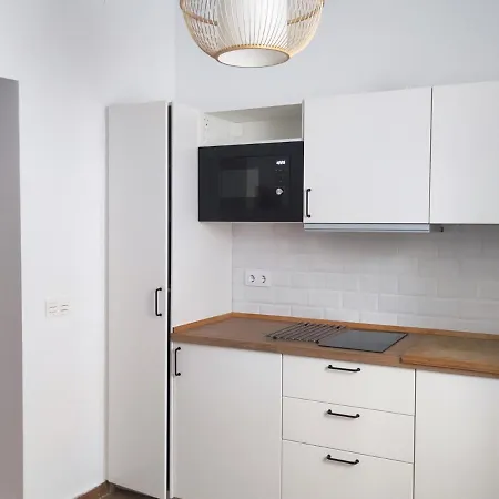 Cozy In Historic Centre Apartment *