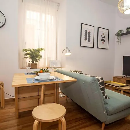 Cozy In Historic Centre Apartment Seville