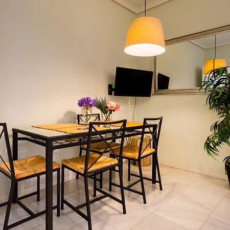 In Arenal. Free Wifi Well Located Apartment Seville