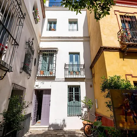 Casa Guadalupe Seville