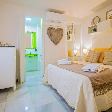 Acogedor Y Coquetisimo De Diseno Muy, Muy, Muy Centrico Apartamento Sevilla